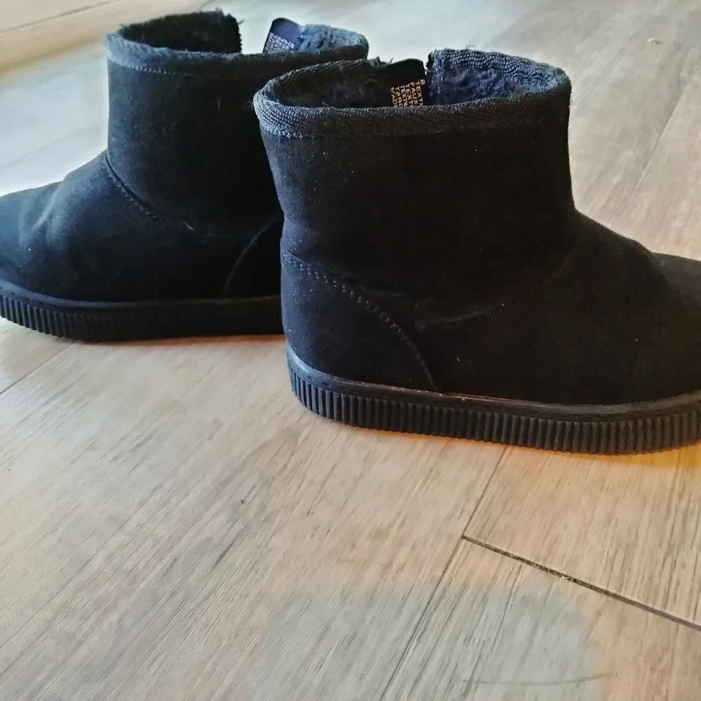 Cat & Jack Black Suede Ankle Boots Toddler Size 8
